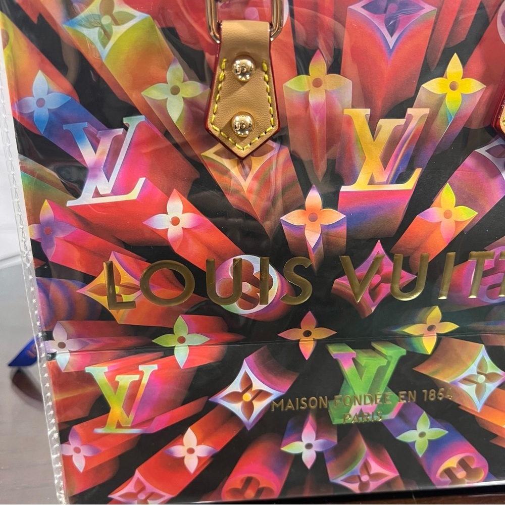 LOUIS VUITTON Shopping Gift Bag Limited Edition Prism wrapped in clear PVC - Picture 6 of 15